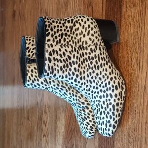 Clarks Black and Cream Ankle Boots Animal Print Dalmatian Size 6.5